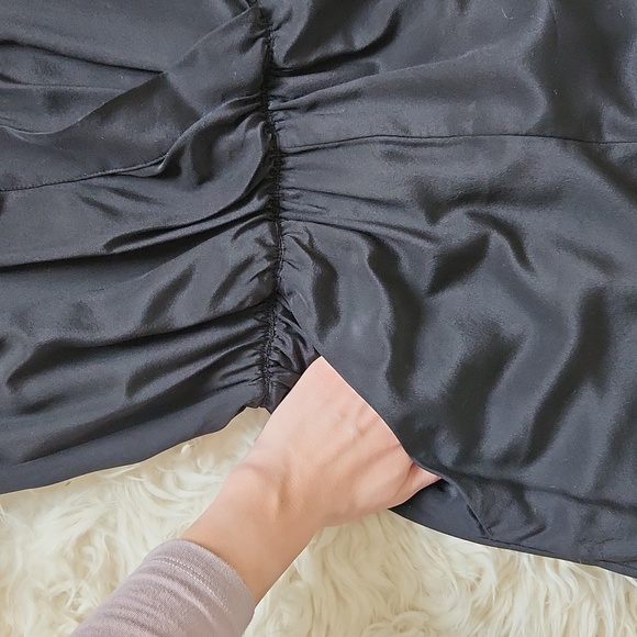 Aritzia Babaton EUC XS 100% real silk black romper - Picture 8 of 16